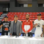 Noche de boxeo internacional en Monterrico